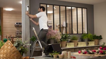 Verisure Überwachungskamera im Gewerbe Verisure Kamera Installation